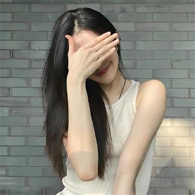 三个月亮